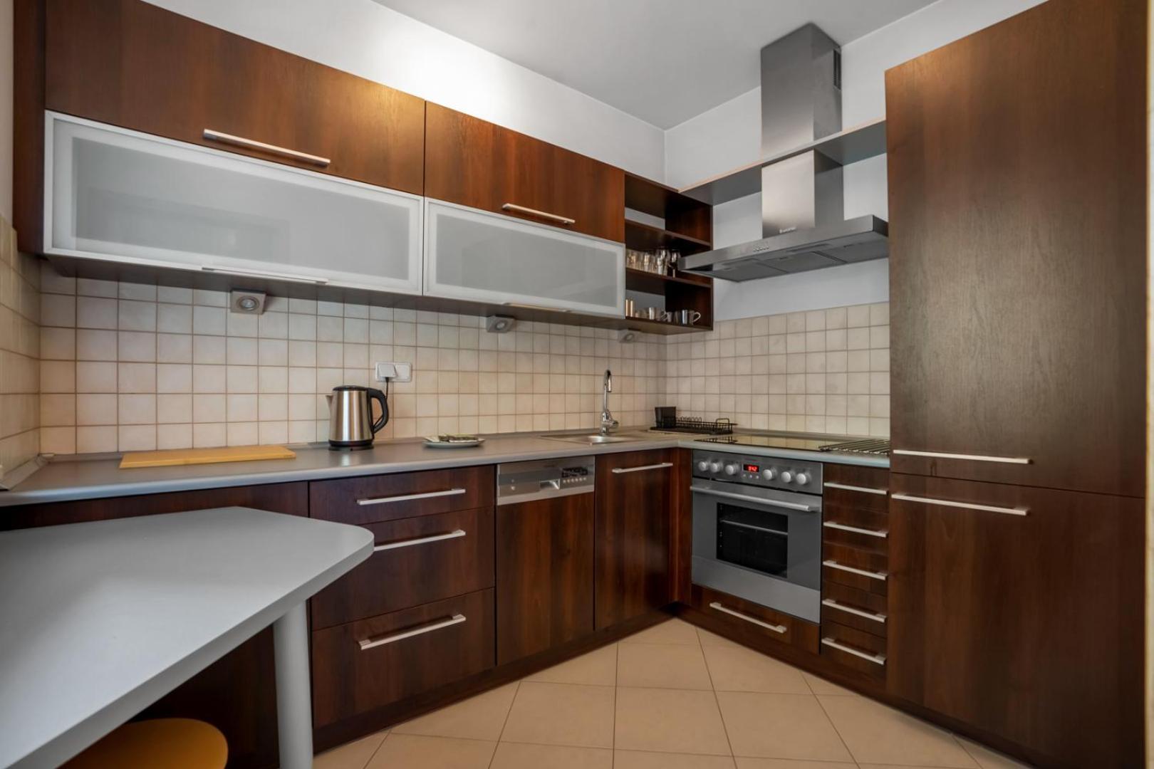 Apartment Mokotow - Balcony, Parking - By Rentujemy Warsaw
