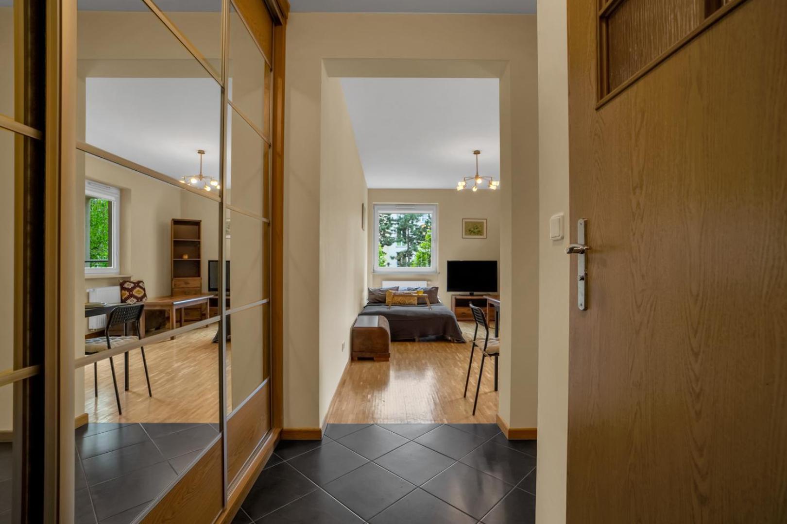 Apartment Mokotow - Balcony, Parking - By Rentujemy